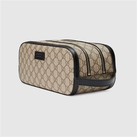 toiletry bag supreme